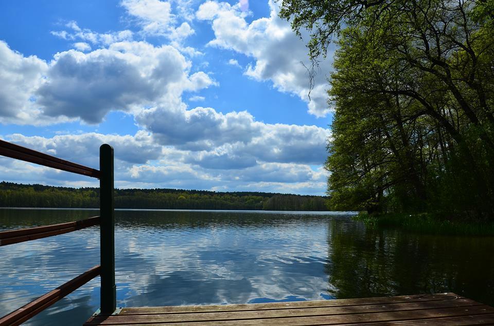 Gospodarstwo Nad Jeziorem Zalom  Exterior foto